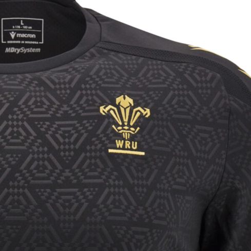 Wales Rugby Training Shirt 2025 Black - Macron