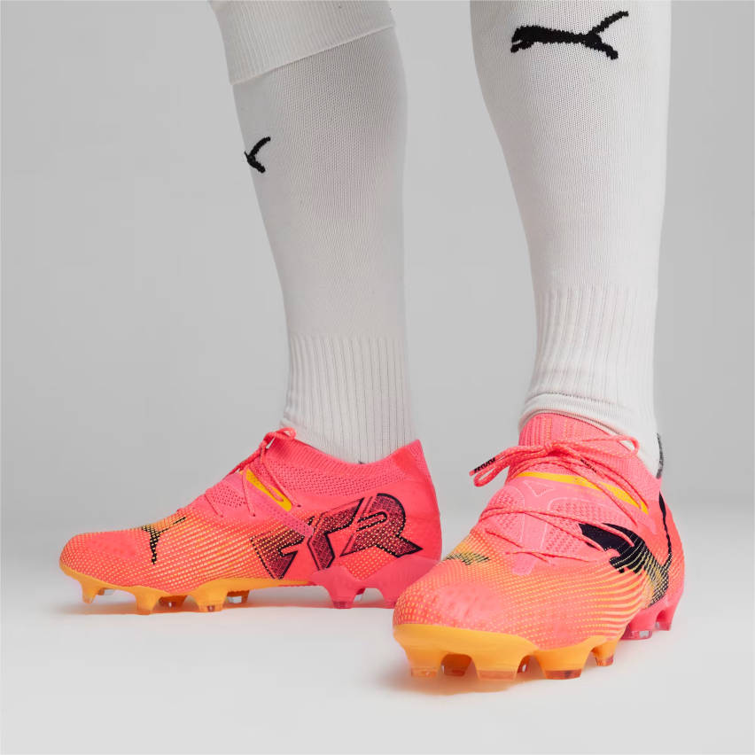 Découvrez la gamme de chaussures de football Future 7, parfaitement adaptée à la pratique du rugby !